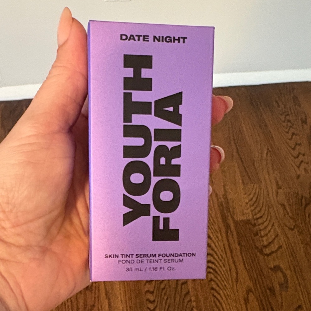Youthforia Date Night Skin Tint Serum Foundation